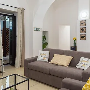 https://agathe-guest-house.sicilyhotelsitaly.net