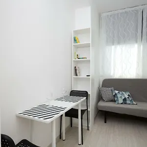https://rimini-youth-apartment.emilia-romagnahotels.net