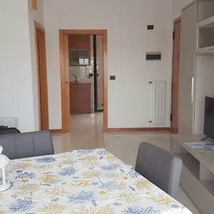 Appartamento Domus Maris Viserba 100 Mt Da Spiagge E Centro, Fiera A 5 Min Tecna 2022 Sigep 2023 Bb Tech Beer&food, Rimini
