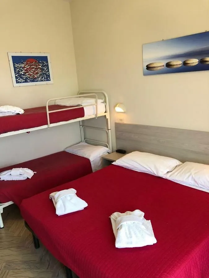 **  Hotel Lem Rimini Itália